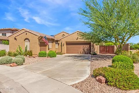 5320 W Winston Dr, Laveen, AZ 85339