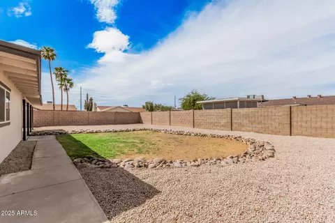 Exterior - 3210 E Helena Dr, Phoenix, AZ 85032 photo 2 of 5