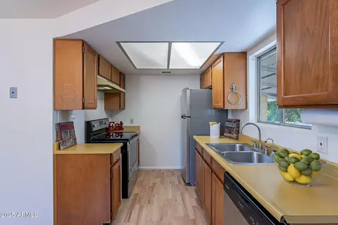 Kitchen - 1223 E Minnezona Ave, Phoenix, AZ 85014 photo 1 of 3