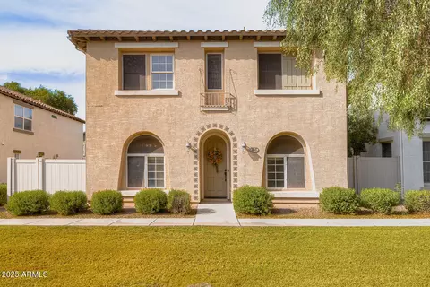 3845 Edna Dr, Gilbert, AZ 85296