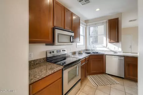 Kitchen - 3845 Edna Dr, Gilbert, AZ 85296 photo 2 of 3