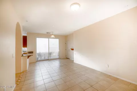 Living - 3845 Edna Dr, Gilbert, AZ 85296 photo 4 of 4