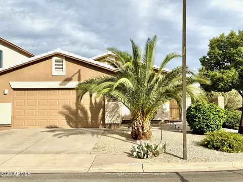 472 E Mule Train Trl, San Tan Valley, AZ 85143