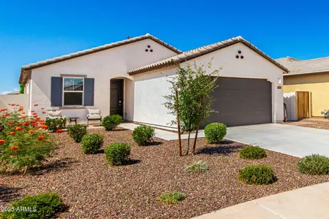 32026 N Wayne Ln, San Tan Valley, AZ 85143