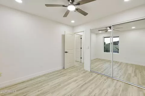 Bedroom - 4401 E Voltaire Ave, Phoenix, AZ 85032 photo 1 of 5