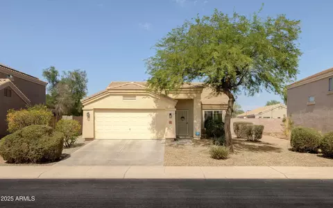 15988 W Hammond St, Goodyear, AZ 85338