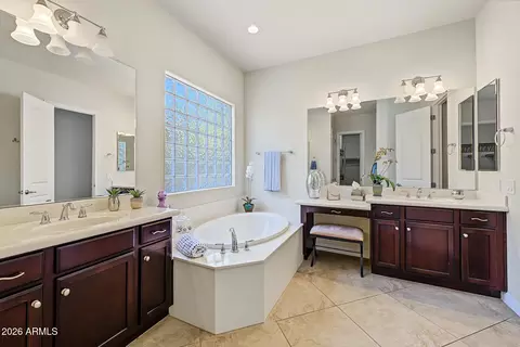 Bath - 3762 E Ringtail Way, Phoenix, AZ 85050 photo 4 of 7
