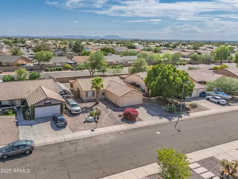View/Area - 845 W 15th Ln, Apache Junction, AZ 85120 photo 3 of 5