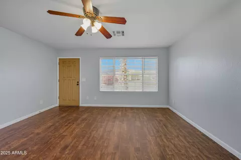 Living - 845 W 15th Ln, Apache Junction, AZ 85120 photo 2 of 5