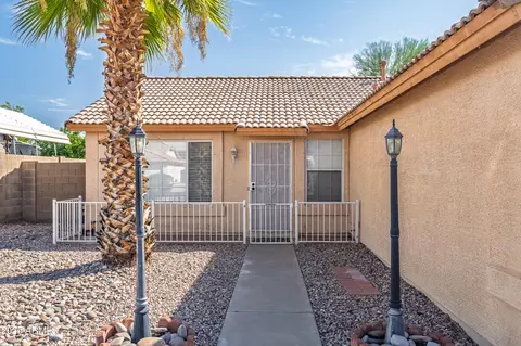 Exterior - 845 W 15th Ln, Apache Junction, AZ 85120 photo 2 of 6