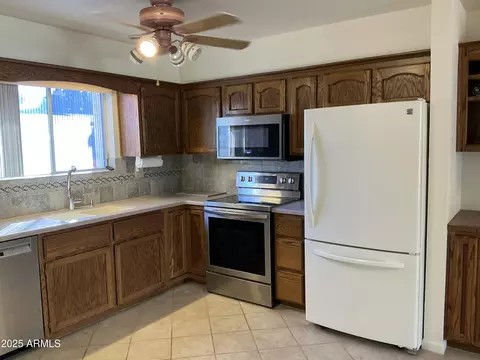Kitchen - 2515 E Claire Dr, Phoenix, AZ 85032 photo 1 of 3