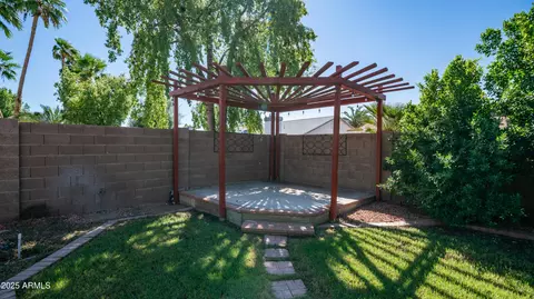 Exterior - 4411 E Ashurst Dr, Phoenix, AZ 85048 photo 3 of 6