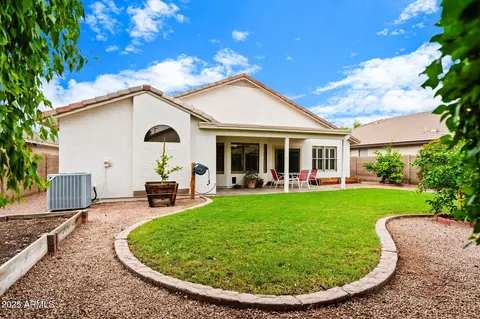 Exterior - 2243 E Willow Wick Rd, Gilbert, AZ 85296 photo 1 of 3