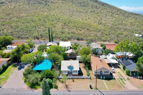 32 Black Knob Vw, Bisbee, AZ 85603