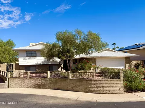14225 N 33rd Dr, Phoenix, AZ 85053