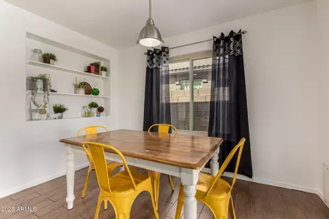 Dining - 4251 E Sundance Ave, Gilbert, AZ 85297 photo 1 of 2