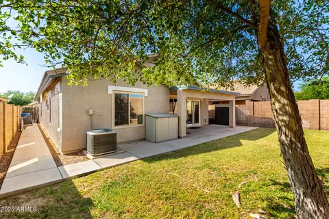 Exterior - 4251 E Sundance Ave, Gilbert, AZ 85297 photo 5 of 10