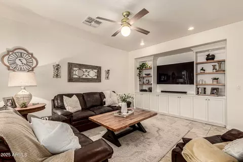 Living - 3877 S Seton Ave, Gilbert, AZ 85297 photo 4 of 5