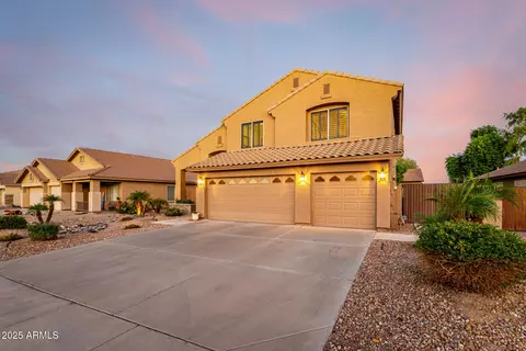 Exterior - 3877 S Seton Ave, Gilbert, AZ 85297 photo 2 of 8