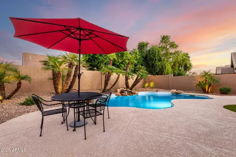 Exterior - 3877 S Seton Ave, Gilbert, AZ 85297 photo 7 of 8