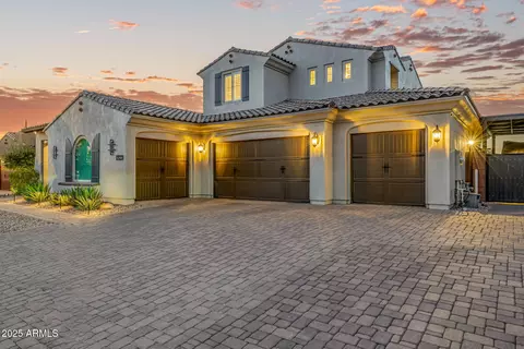 Exterior - 7622 E Knoll St, Mesa, AZ 85207 photo 2 of 21
