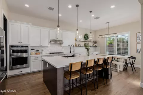 Kitchen - 7622 E Knoll St, Mesa, AZ 85207 photo 3 of 9