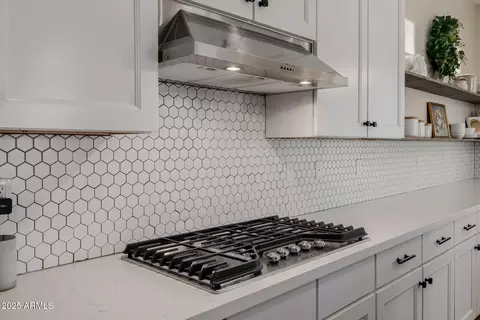 Kitchen - 7622 E Knoll St, Mesa, AZ 85207 photo 9 of 9