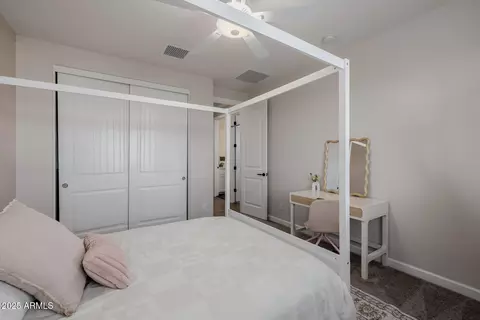Bedroom - 7622 E Knoll St, Mesa, AZ 85207 photo 8 of 12