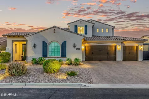 Exterior - 7622 E Knoll St, Mesa, AZ 85207 photo 3 of 21