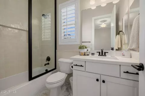 Bath - 7622 E Knoll St, Mesa, AZ 85207 photo 7 of 9