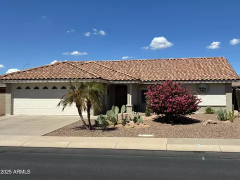 11532 E Lakeview Ave, Mesa, AZ 85209