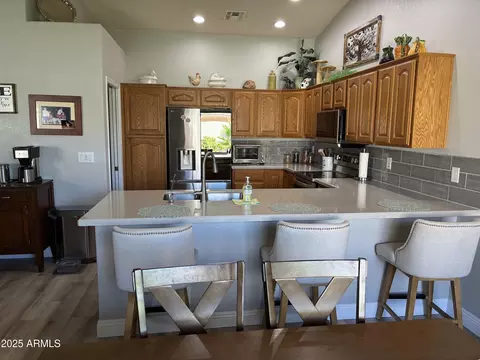 Kitchen - 11532 E Lakeview Ave, Mesa, AZ 85209 photo 4 of 4
