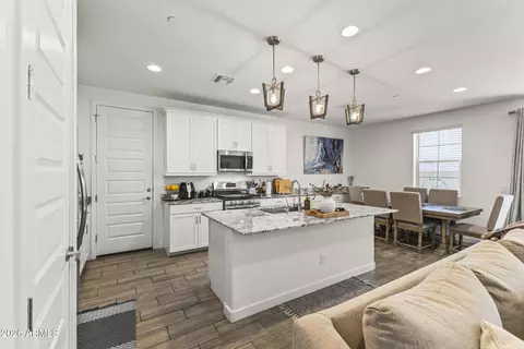Kitchen - 654 S Beebe St, Gilbert, AZ 85296 photo 1 of 1