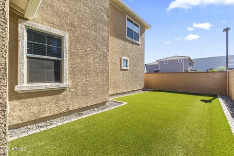 Exterior - 654 S Beebe St, Gilbert, AZ 85296 photo 2 of 2