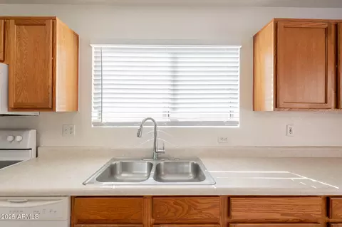 3485 S Bowman Rd, Apache Junction, AZ 85119 photo 11