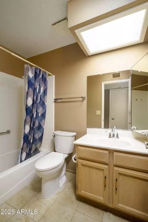 Bath - 8312 E Milagro Ave, Mesa, AZ 85209 photo 2 of 2