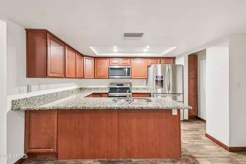 Kitchen - 4 E La Diosa Dr, Tempe, AZ 85282 photo 1 of 3