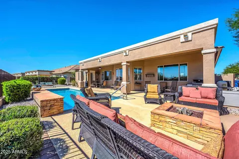 6789 S Four Peaks Way, Chandler, AZ 85249