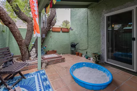Exterior - 708 E Cochise Dr #A, Phoenix, AZ 85020 photo 5 of 8
