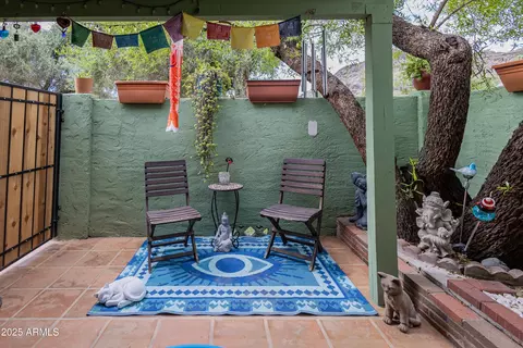 Exterior - 708 E Cochise Dr #A, Phoenix, AZ 85020 photo 4 of 8