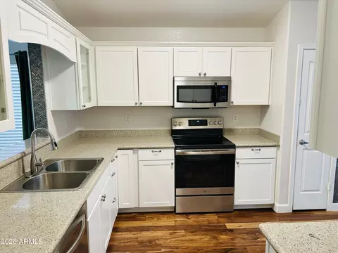 Kitchen - 11340 E Caballero St, Mesa, AZ 85207 photo 1 of 2