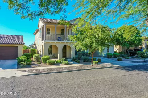 15385 W Windrose Dr, Surprise, AZ 85379