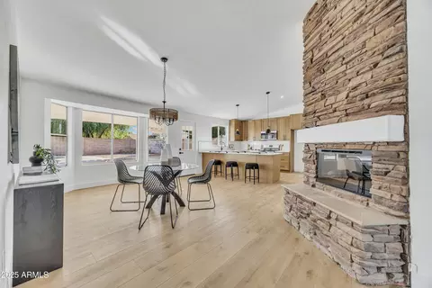 335 W Wescott Dr, Phoenix, AZ 85027