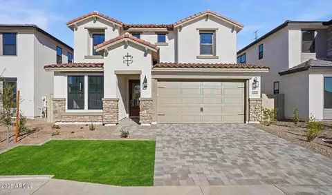 1070 E Yellowstone Pl, Chandler, AZ 85249