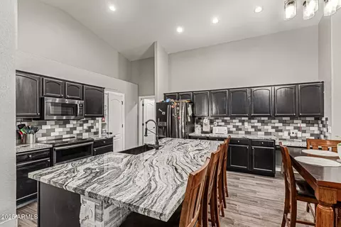 Kitchen - 8723 E Posada Ave, Mesa, AZ 85212 photo 2 of 4