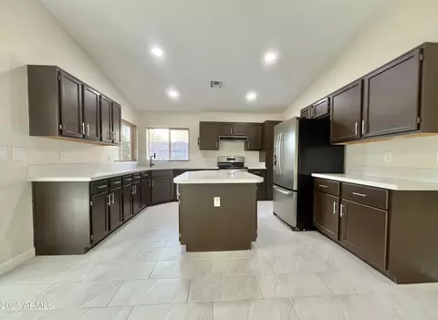 24414 N 40th Ln, Glendale, AZ 85310