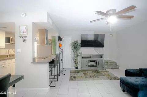 4255 N 68th Dr, Phoenix, AZ 85033