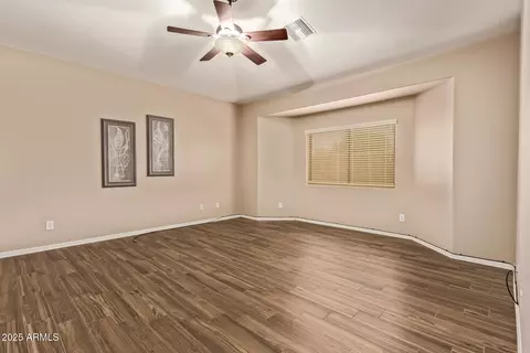 Living - 2101 S Meridian Rd #441, Apache Junction, AZ 85120 photo 5 of 6