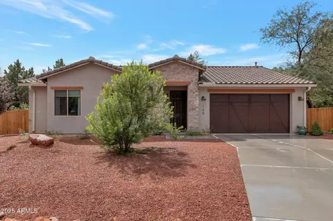 165 Moons View Rd, Sedona, AZ 86351