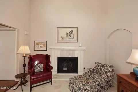 Living - 6543 N 7th Ave, Phoenix, AZ 85013 photo 2 of 3
